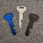 Pocket Pro Multi-Tool Keychain: Screwdriver, Wrench, and Bottle Opener - 图片 3