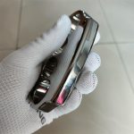 Polished Titanium Knuckle Duster with Sleek Reflective Surface - 图片 5